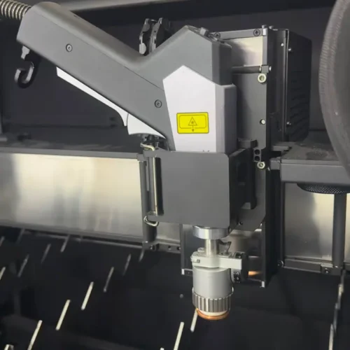 SOLDADORA LASER METALFAB XTOOL CNC 1200W
