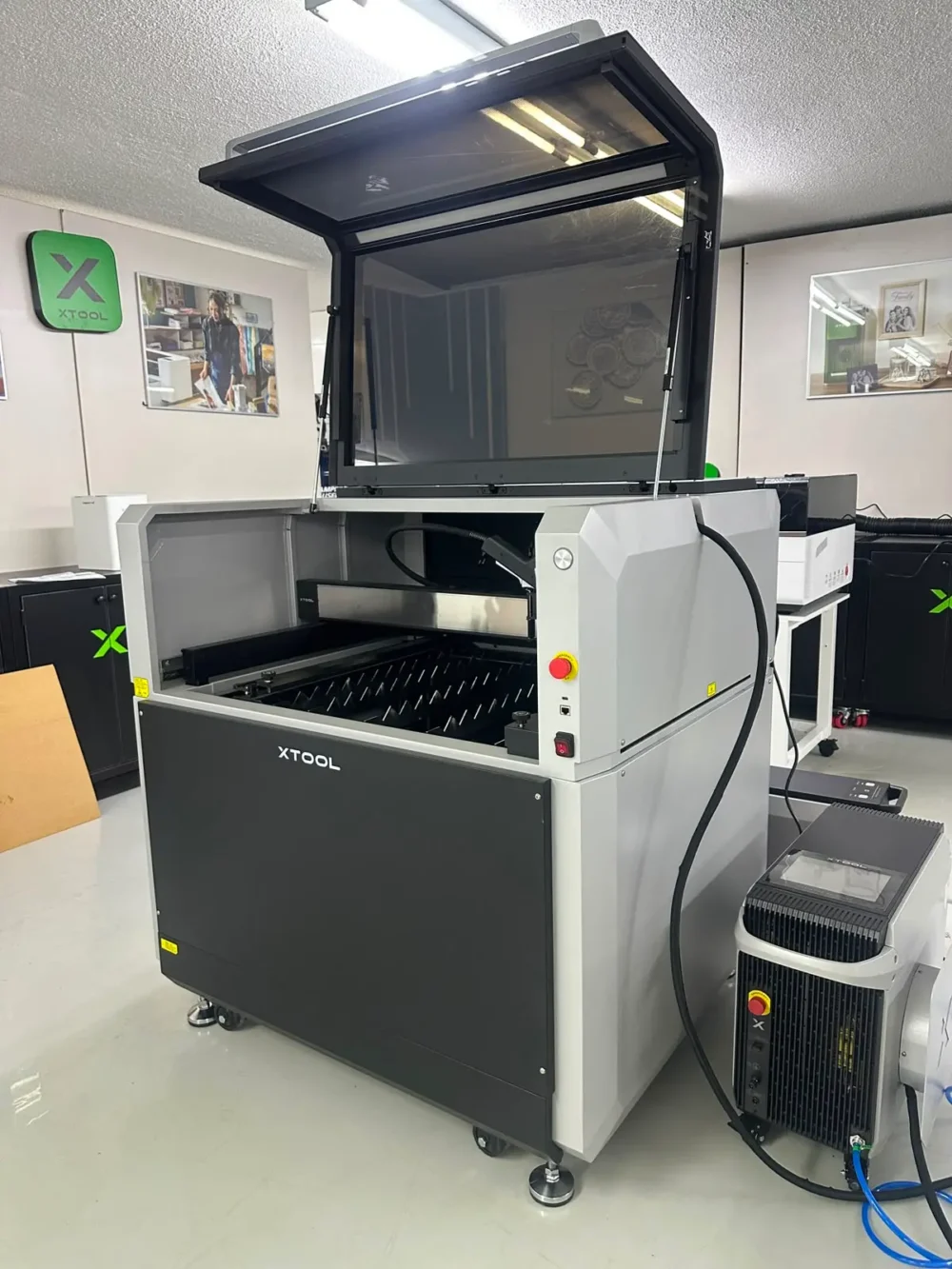 SOLDADORA LASER METALFAB XTOOL CNC 1200W