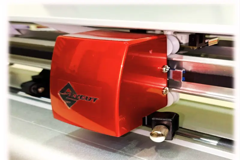 cx24-4 PLOTTER DE CORTE SKYCUT CX24 DE 60 CM CON CAMARA - 800 GRAMOS